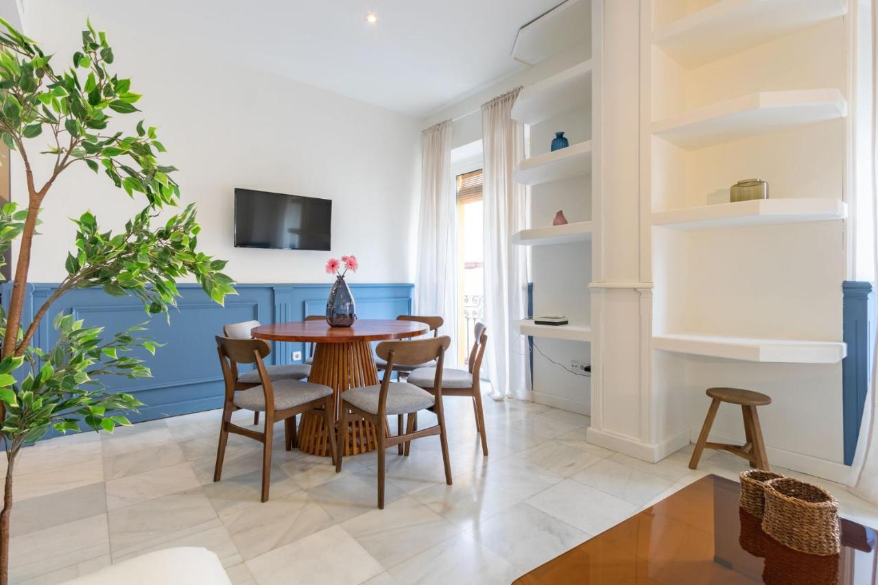 Terceros City Center Deluxe By Valcambre Seville Exterior photo